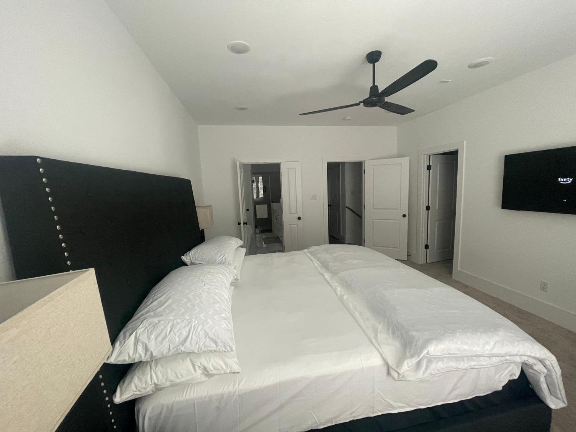 Comfortable 3 Bedroom - Heart Of Texas Medical Center ฮูสตัน ภายนอก รูปภาพ